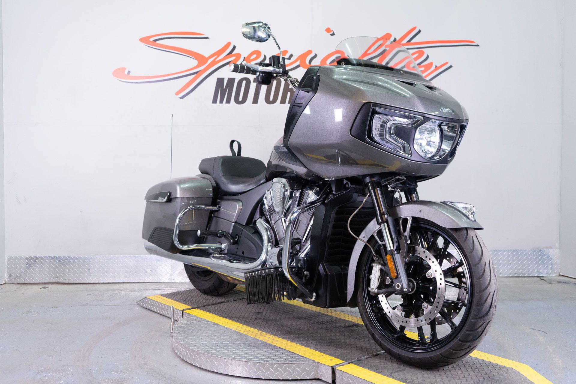 2020 Indian Motorcycle Challenger® in Sacramento, California - Photo 2