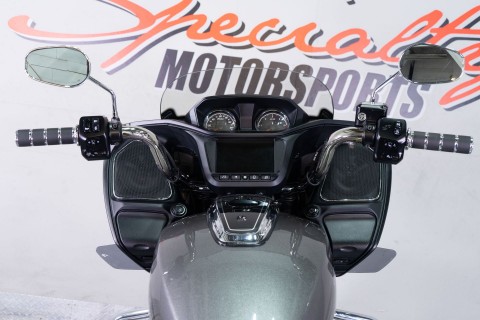 2020 Indian Motorcycle Challenger® in Sacramento, California - Photo 15