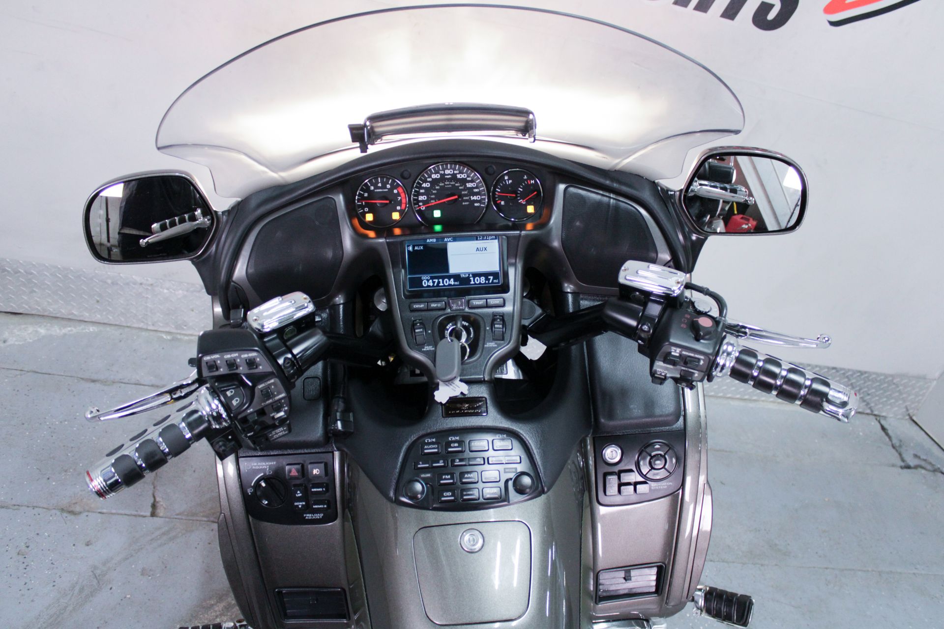 2009 Honda Gold Wing® Audio Comfort Navi XM ABS in Sacramento, California - Photo 16