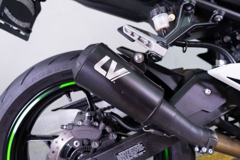 2022 Kawasaki Ninja 400 ABS in Sacramento, California - Photo 9