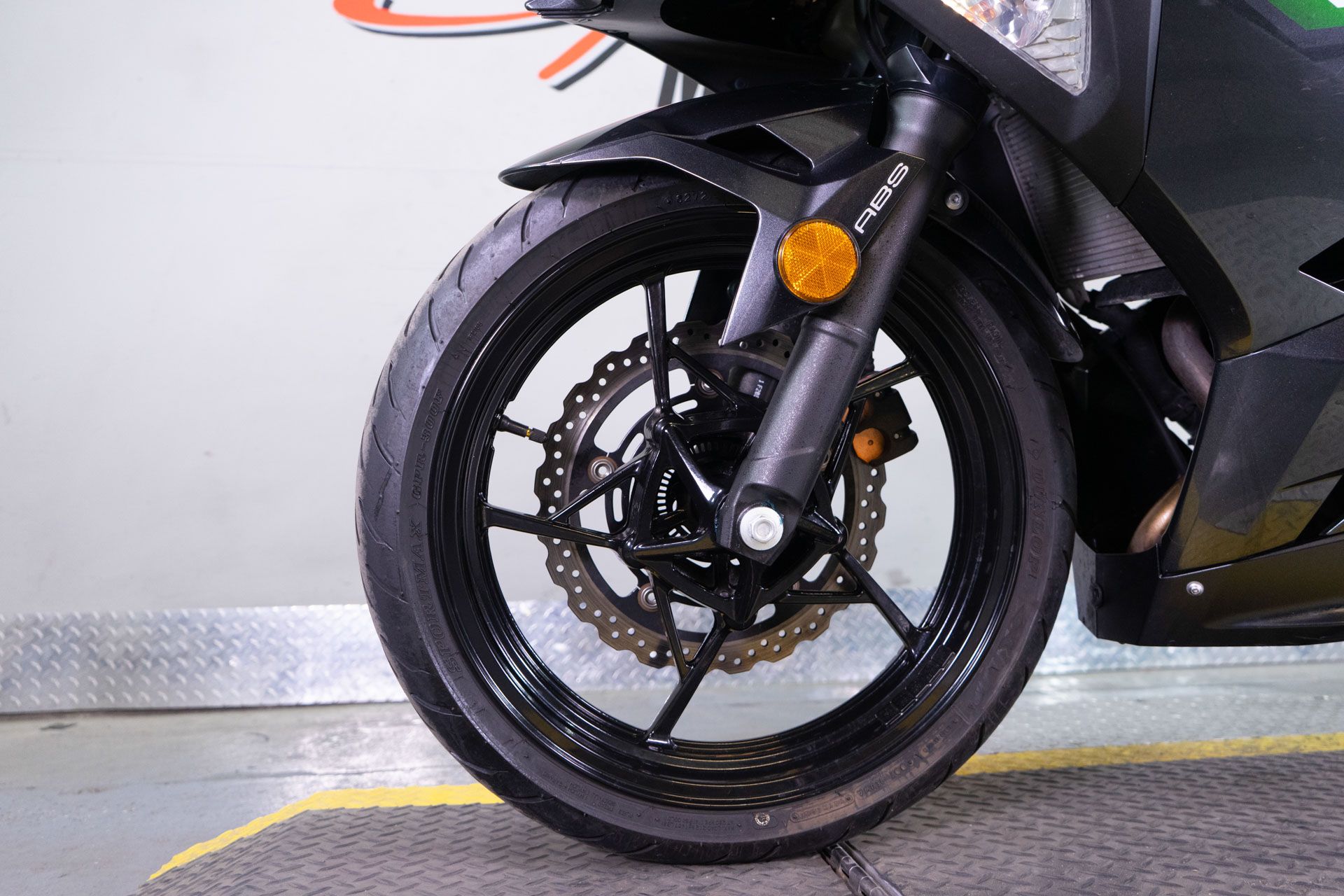 2022 Kawasaki Ninja 400 ABS in Sacramento, California - Photo 12