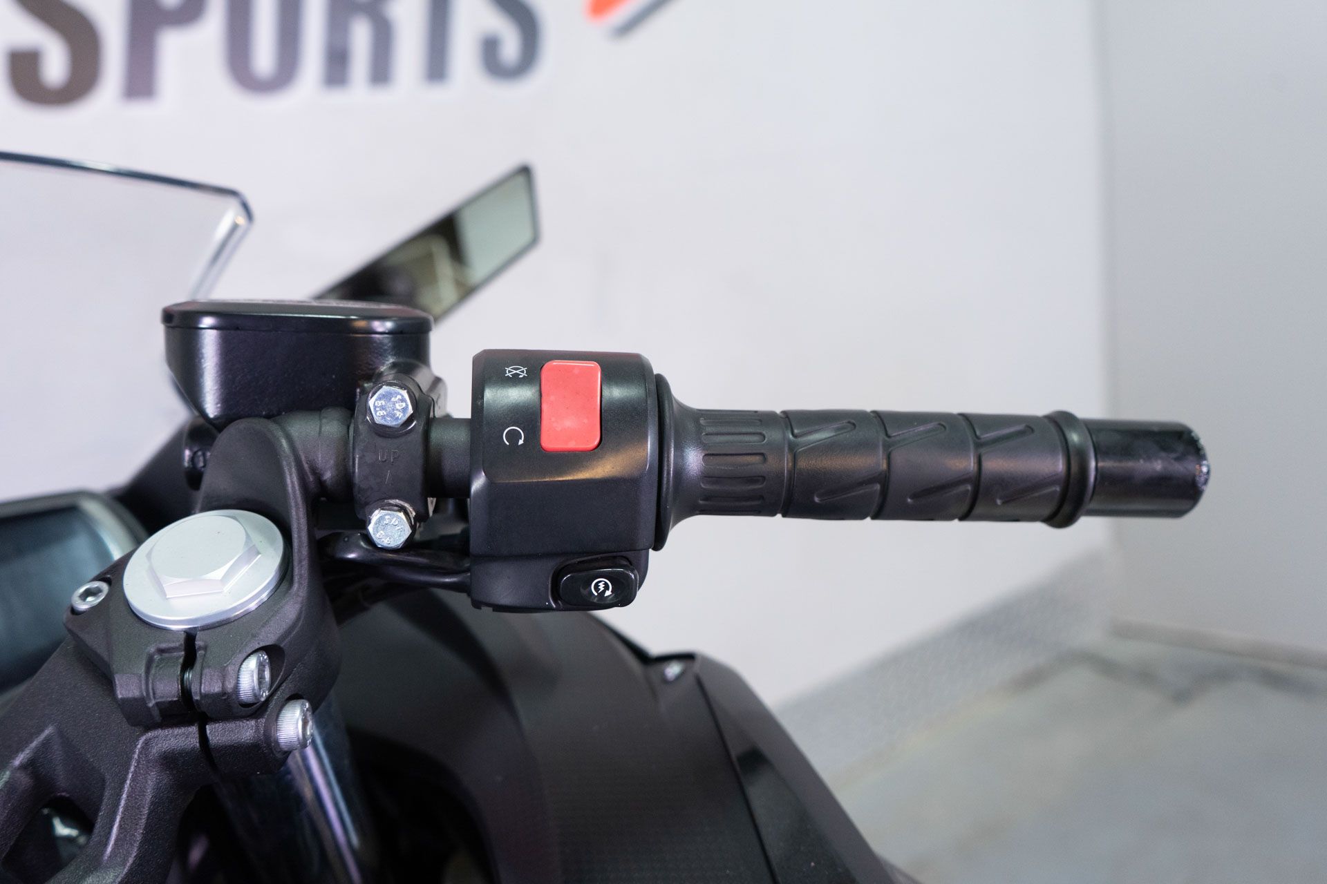 2022 Kawasaki Ninja 400 ABS in Sacramento, California - Photo 15