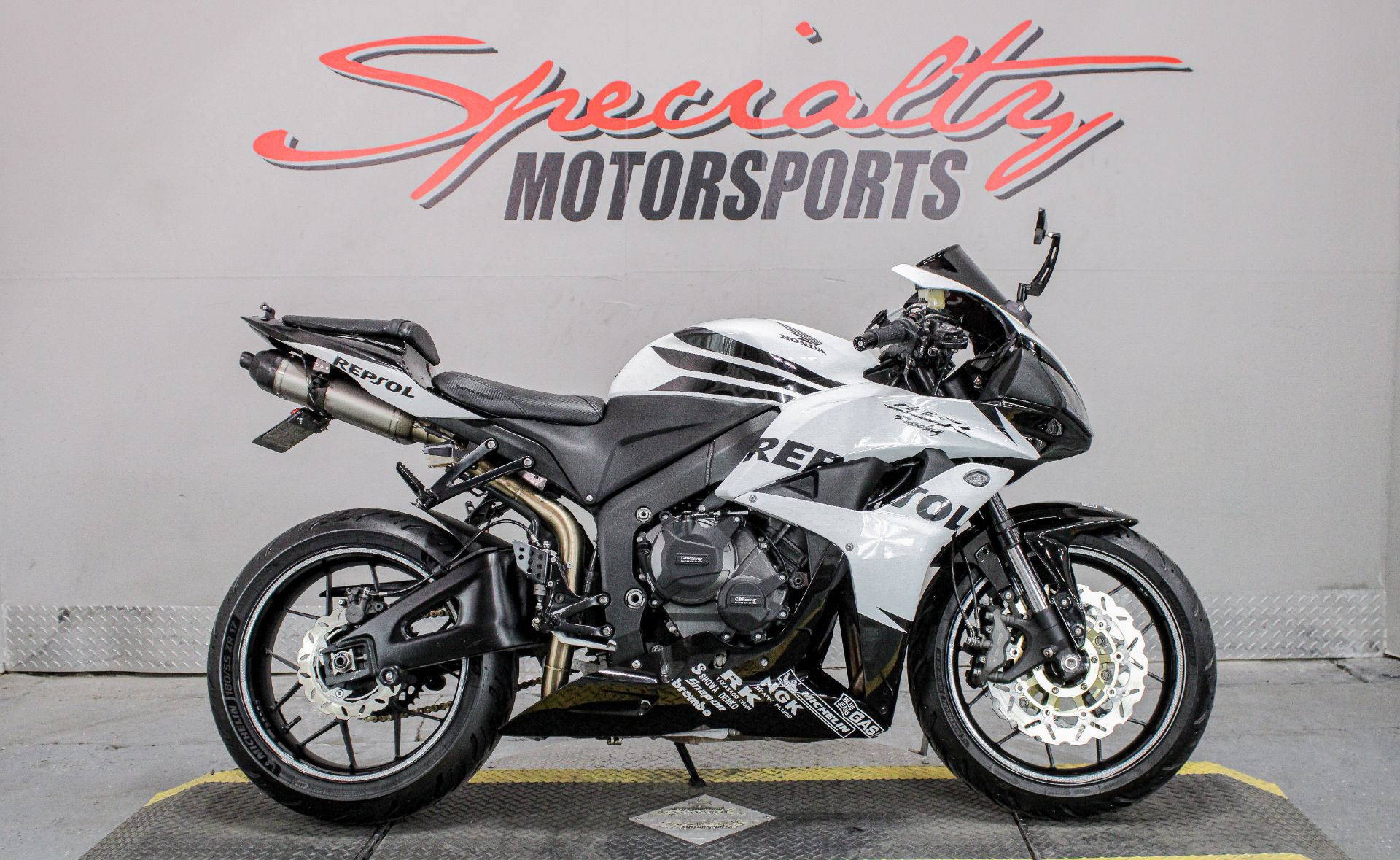 のり グーバイク】神奈川県・「シグナスx sr(ヤマハ)」のバイク検索