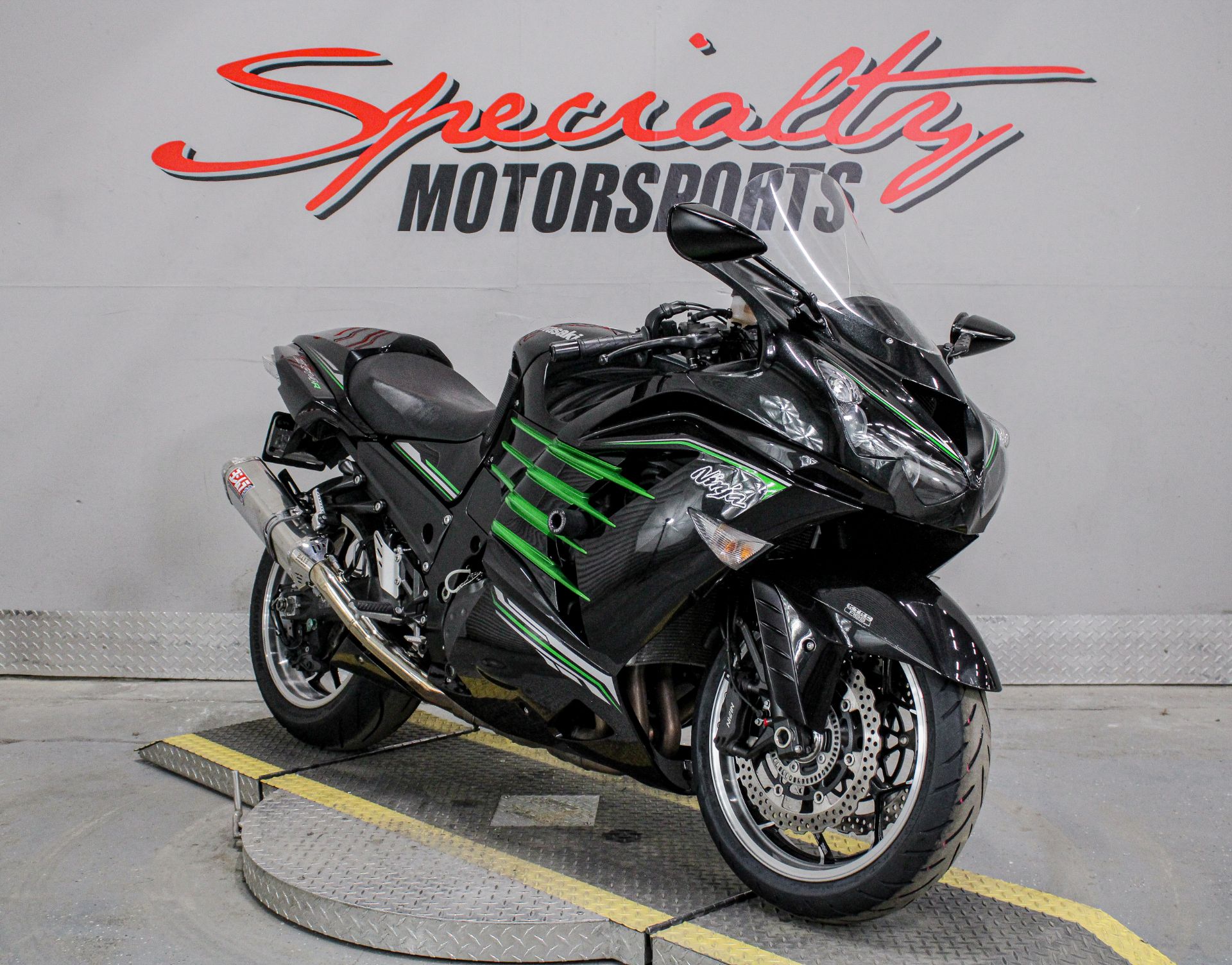 Used 2013 Kawasaki Ninja® ZX™-14R | Motorcycles in
