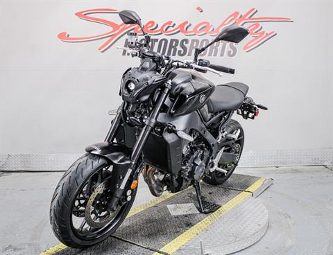 2023 Yamaha MT-09 in Sacramento, California - Photo 10