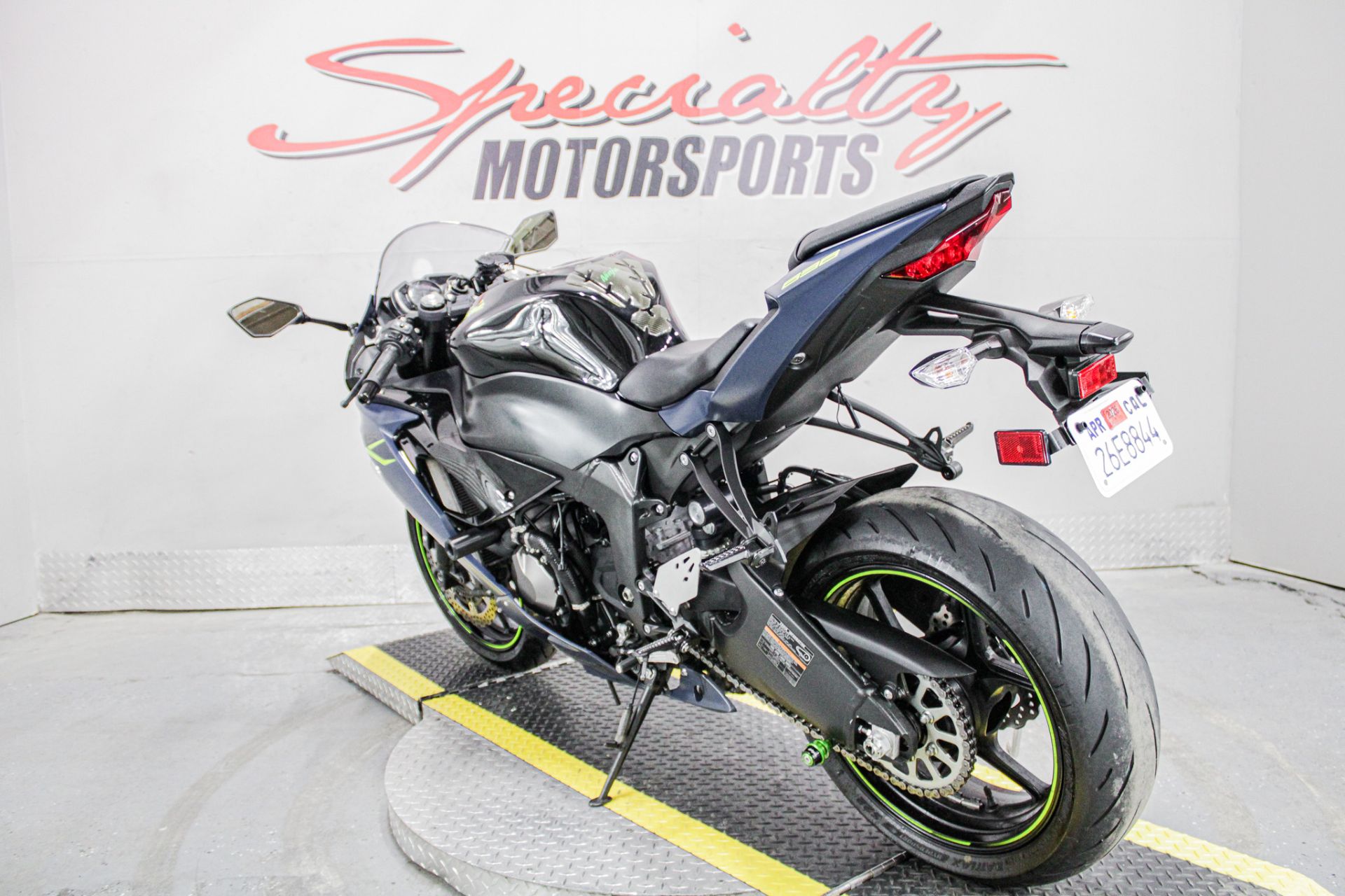 Rear Left Side Angle - Photo 8