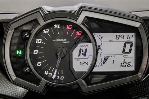 KAW016922 - 2023 - Kawasaki - Ninja ZX-6R Odometer - Photo 17