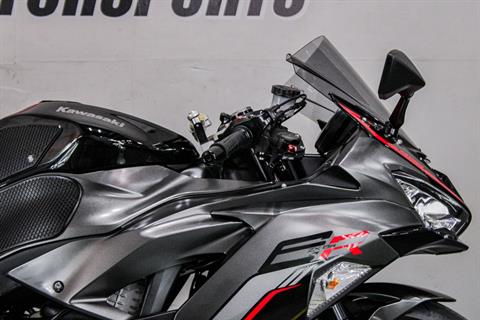 KAW016922 - 2023 - Kawasaki - Ninja ZX-6R Right Handle Bars - Photo 2