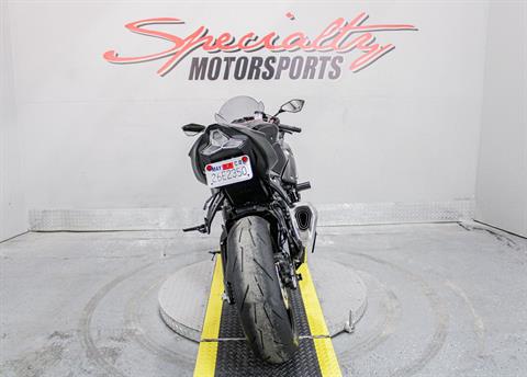 KAW016922 - 2023 - Kawasaki - Ninja ZX-6R Rear View - Photo 6