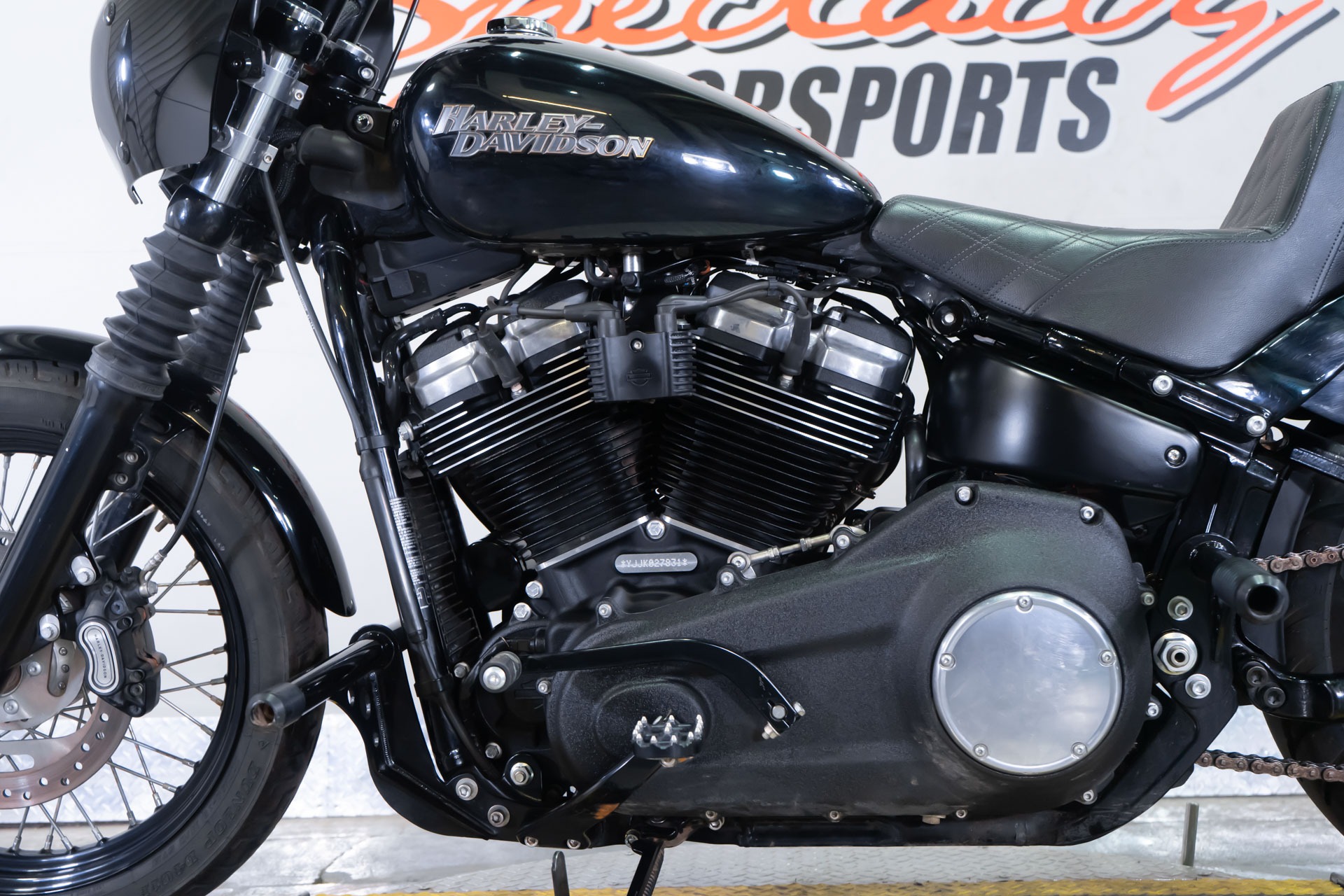 2019 Harley-Davidson Street Bob® 11