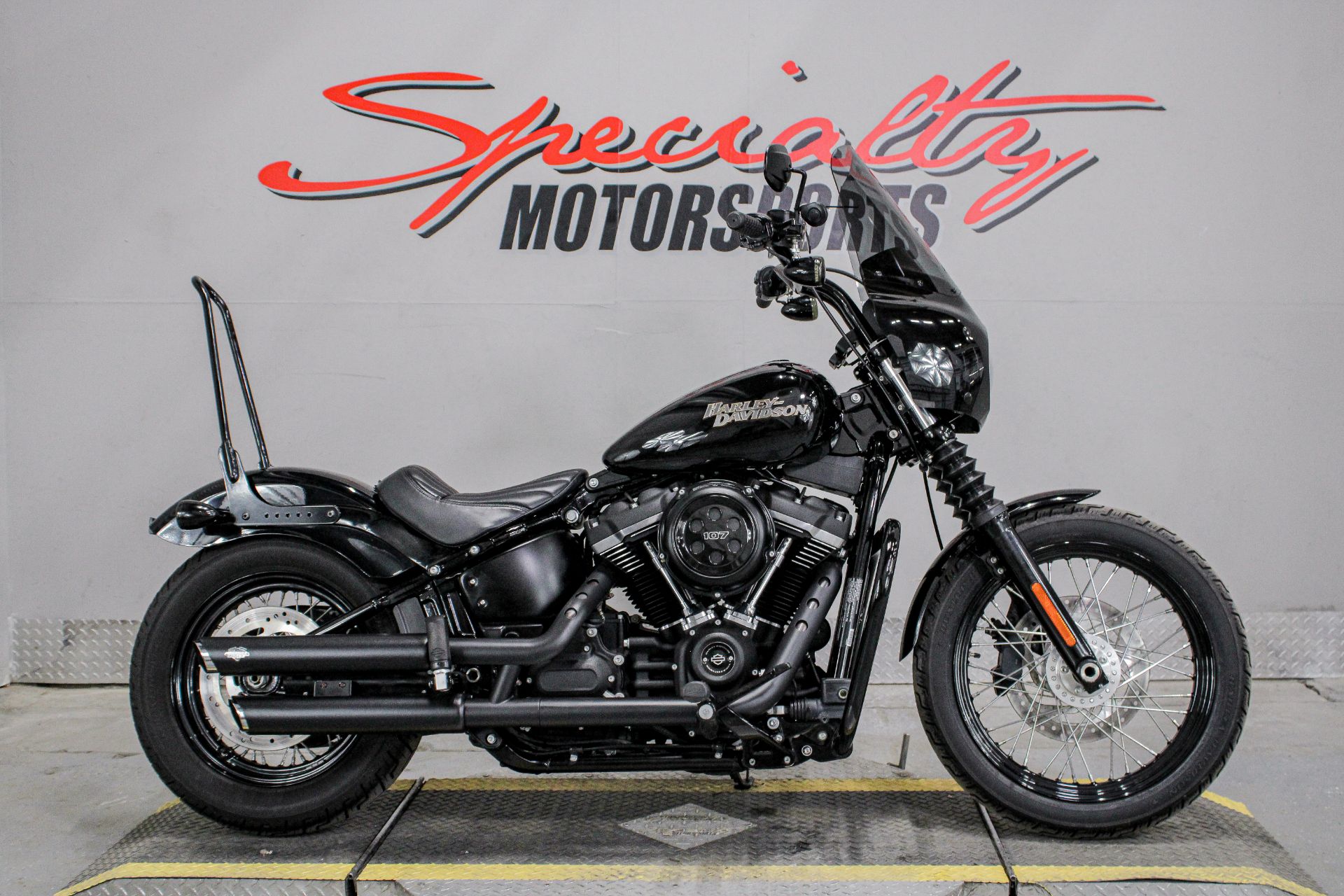 Bob Street Glide Bobber Used 2013 Harley-Davidson Dyna® Street Bob