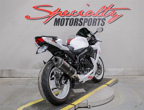 SUZ100532 - 2020 - Suzuki Motor of America Inc. - GSX-R600 Rear Right Side Angle - Photo 5