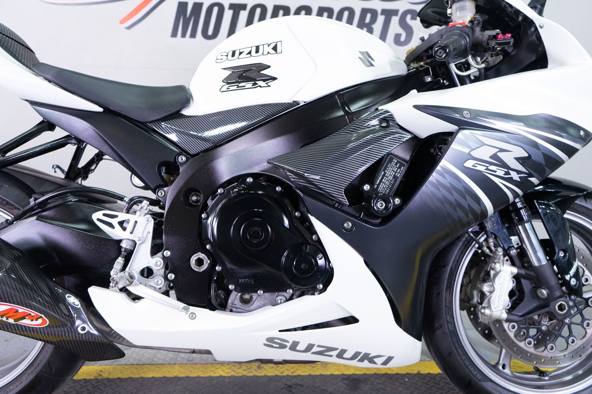 2011 Suzuki GSX-R600™ in Sacramento, California - Photo 10