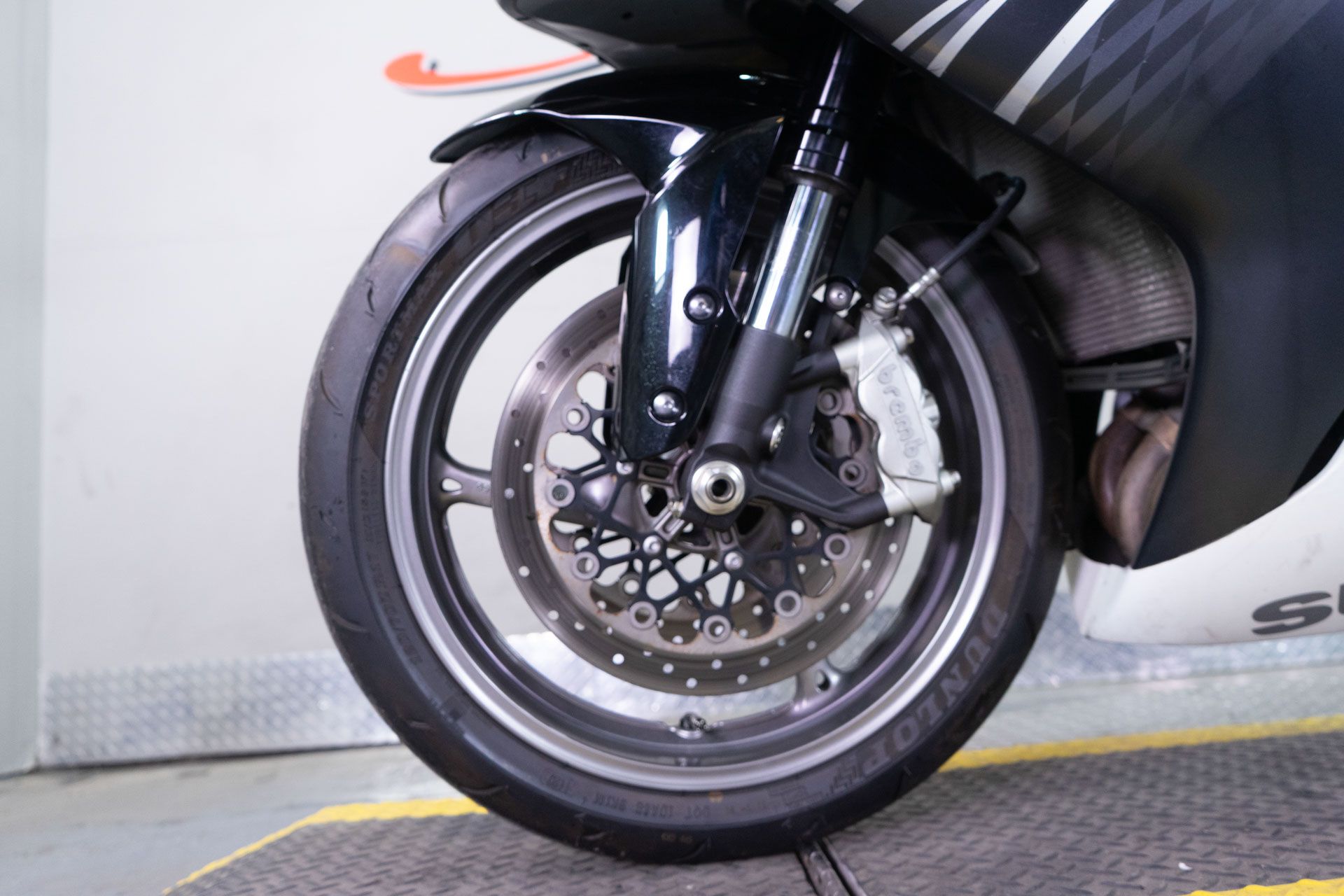 2011 Suzuki GSX-R600™ in Sacramento, California - Photo 13