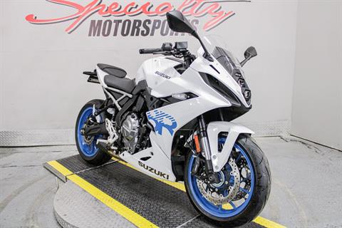 Front Right Side View - Photo 13