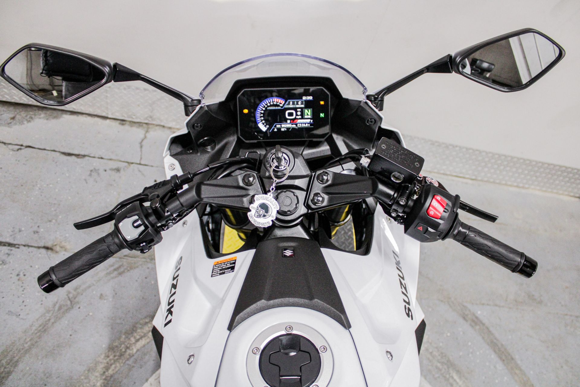 Dashboard - Photo 16