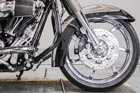 2014 Harley-Davidson CVO™ Road King® in Sacramento, California - Photo 3