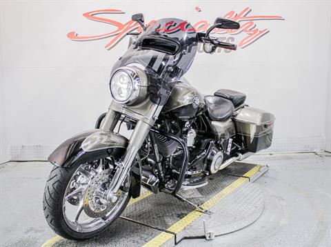 2014 Harley-Davidson CVO™ Road King® in Sacramento, California - Photo 10