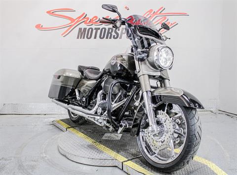 2014 Harley-Davidson CVO™ Road King® in Sacramento, California - Photo 13