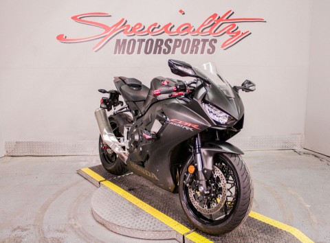 2021 Honda CBR1000RR ABS in Sacramento, California - Photo 13