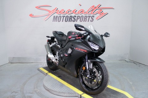 2021 Honda CBR1000RR ABS in Sacramento, California - Photo 13