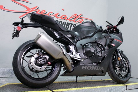 2021 Honda CBR1000RR ABS in Sacramento, California - Photo 15