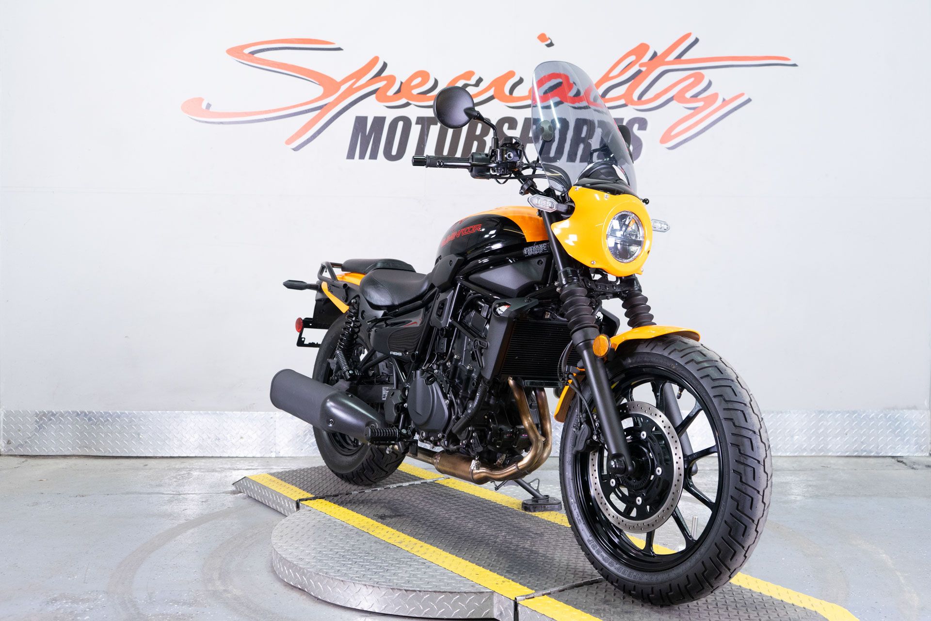 2024 Kawasaki Eliminator SE ABS in Sacramento, California - Photo 2