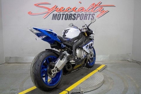 2013 BMW HP4 in Sacramento, California - Photo 5