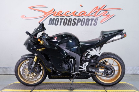 2021 Honda CBR600RR in Sacramento, California - Photo 4