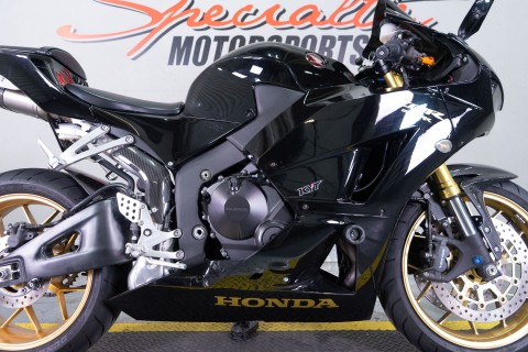 2021 Honda CBR600RR in Sacramento, California - Photo 11
