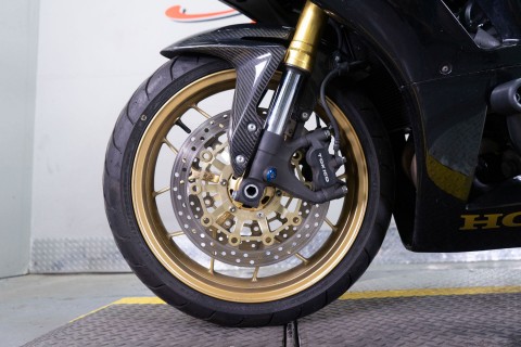 2021 Honda CBR600RR in Sacramento, California - Photo 13