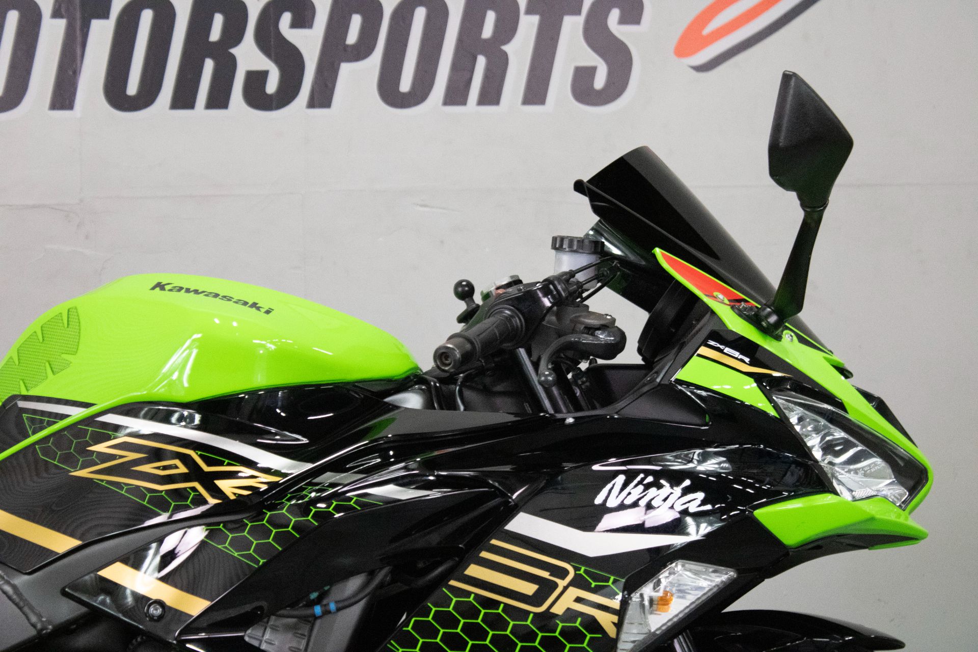 2020 Kawasaki Ninja ZX-6R ABS KRT Edition in Sacramento, California - Photo 2