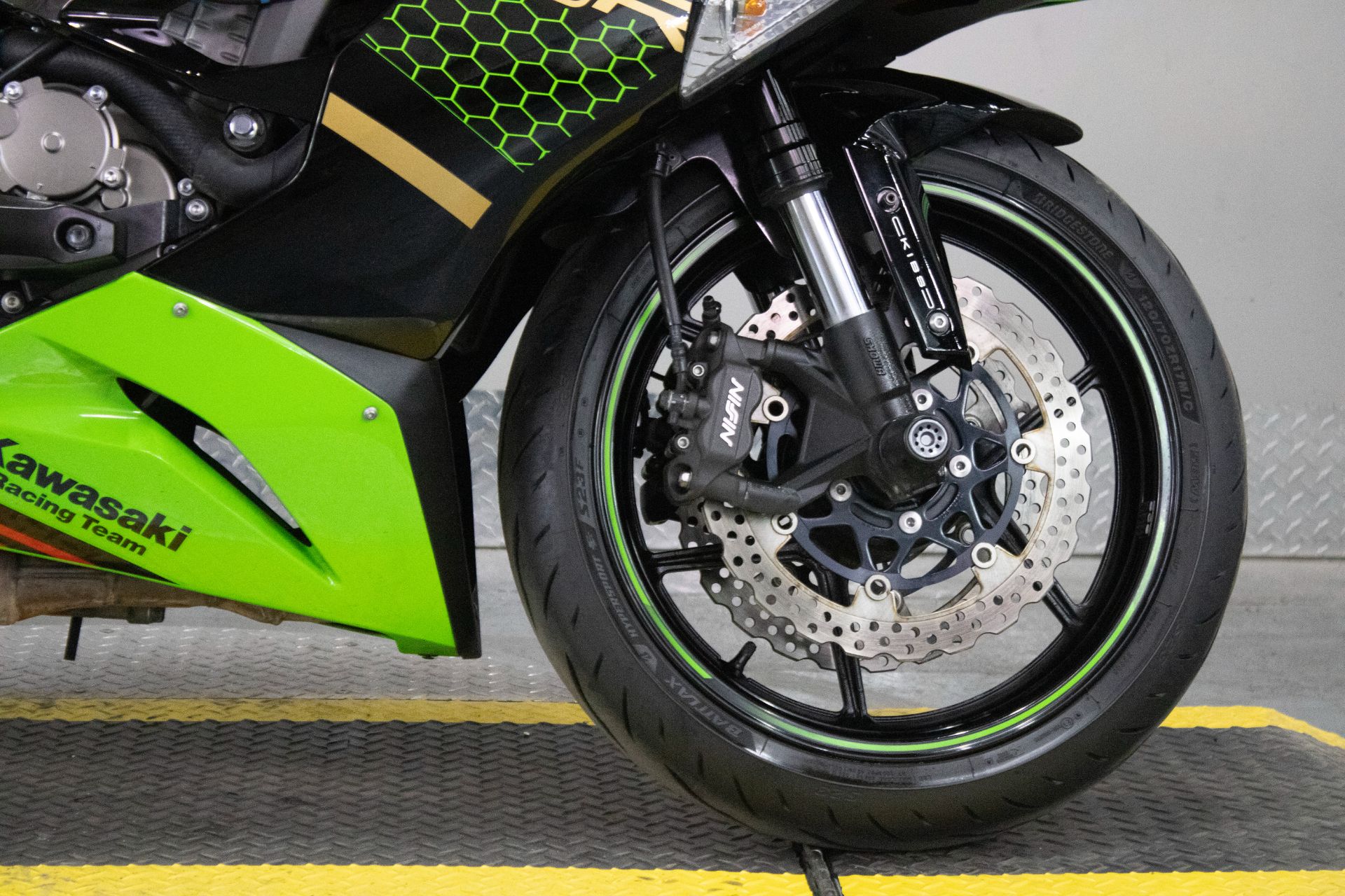 2020 Kawasaki Ninja ZX-6R ABS KRT Edition in Sacramento, California - Photo 3