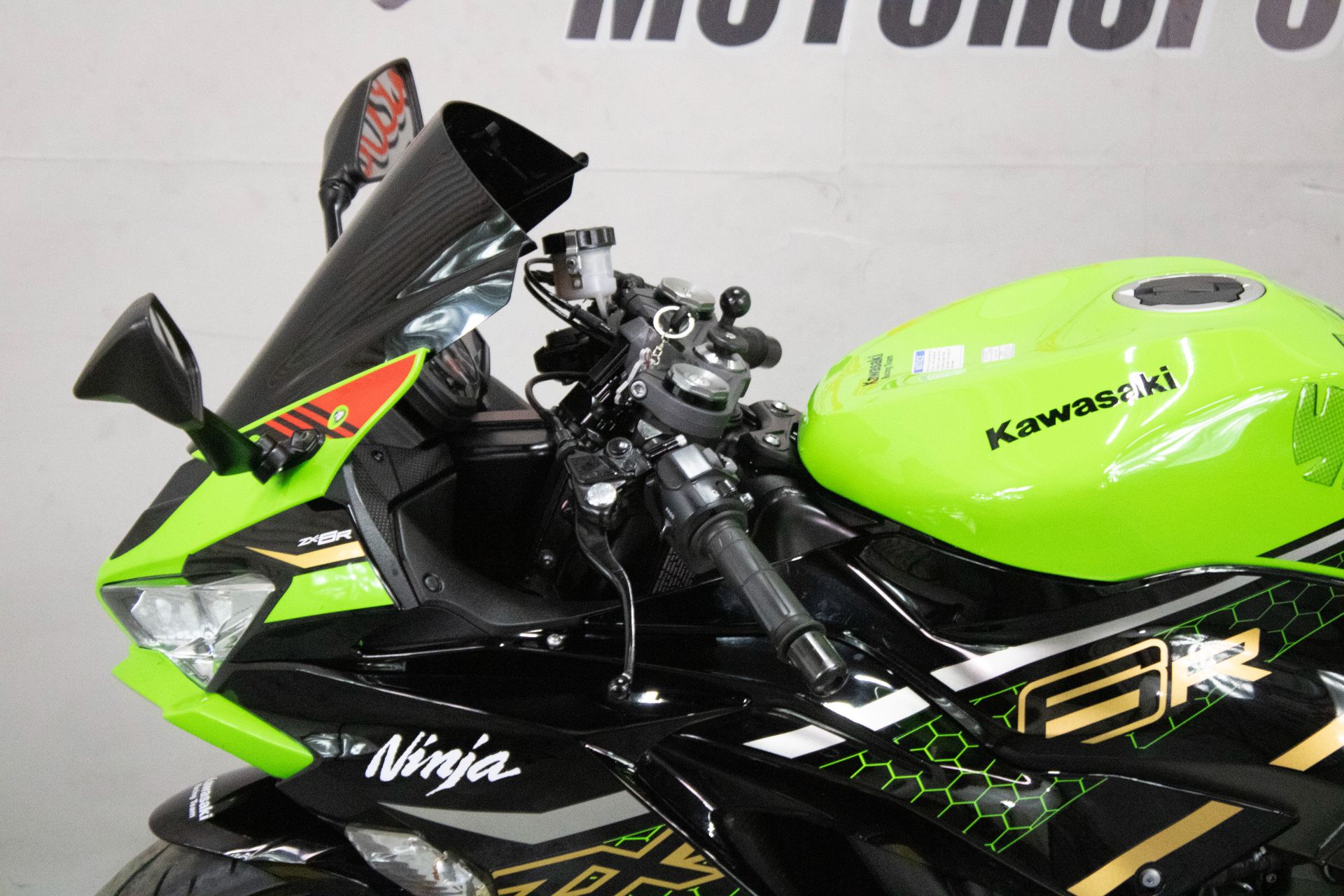 2020 Kawasaki Ninja ZX-6R ABS KRT Edition in Sacramento, California - Photo 9