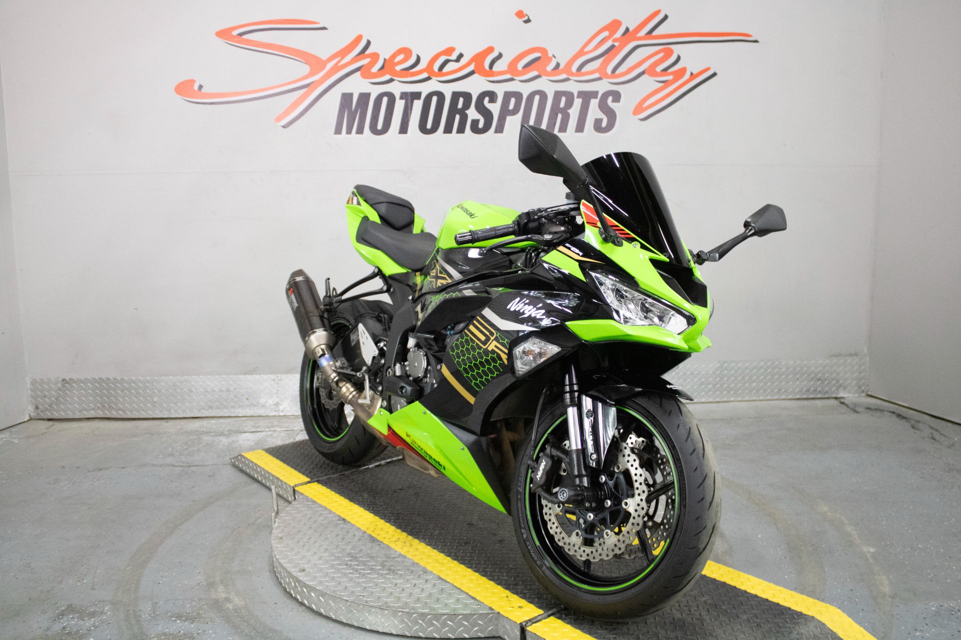 2020 Kawasaki Ninja ZX-6R ABS KRT Edition in Sacramento, California - Photo 13