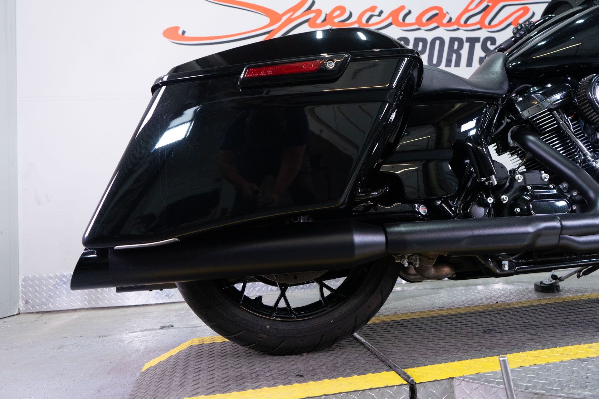 2022 Harley-Davidson Street Glide® Special in Sacramento, California - Photo 8