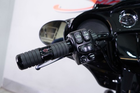 2022 Harley-Davidson Street Glide® Special in Sacramento, California - Photo 14