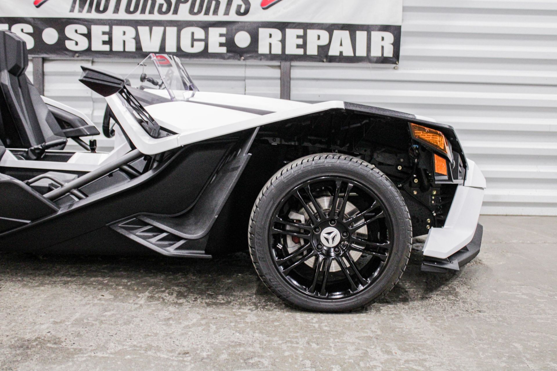 2016 Polaris Slingshot SL LE in Sacramento, California - Photo 11