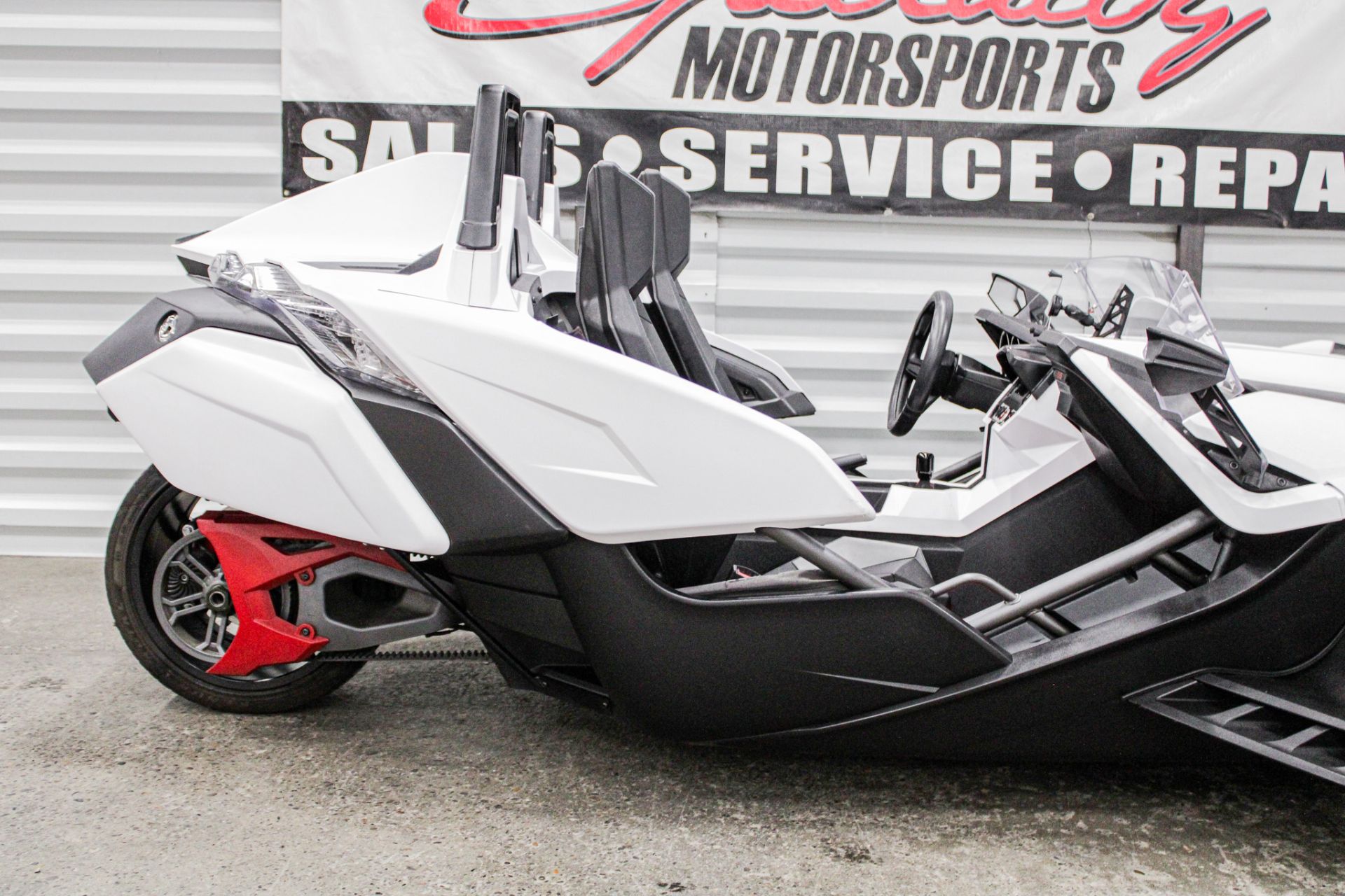 2016 Polaris Slingshot SL LE in Sacramento, California - Photo 12