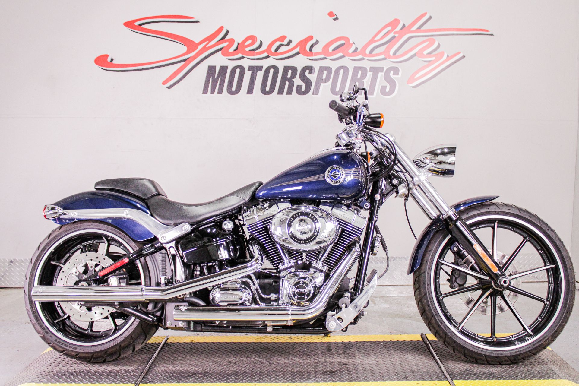 2013 Harley-Davidson Softail® Breakout® in Sacramento, California - Photo 1
