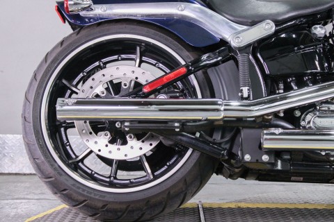 2013 Harley-Davidson Softail® Breakout® in Sacramento, California - Photo 4