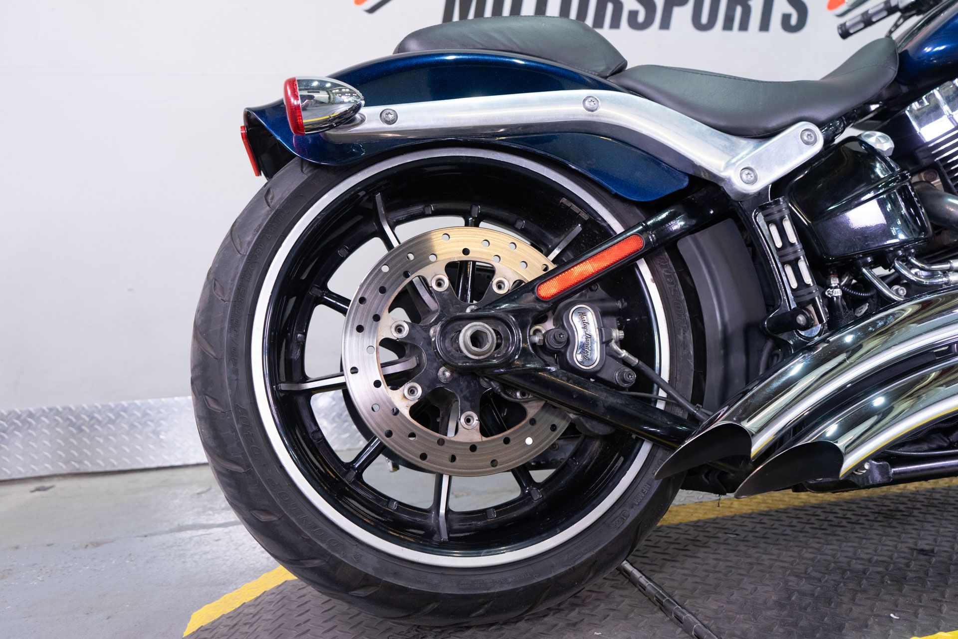 2013 Harley-Davidson Softail® Breakout® in Sacramento, California - Photo 8