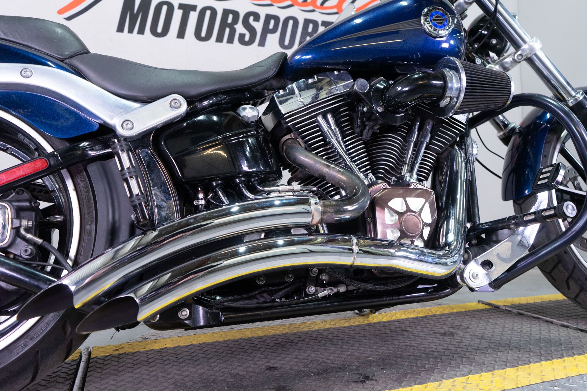 2013 Harley-Davidson Softail® Breakout® in Sacramento, California - Photo 9
