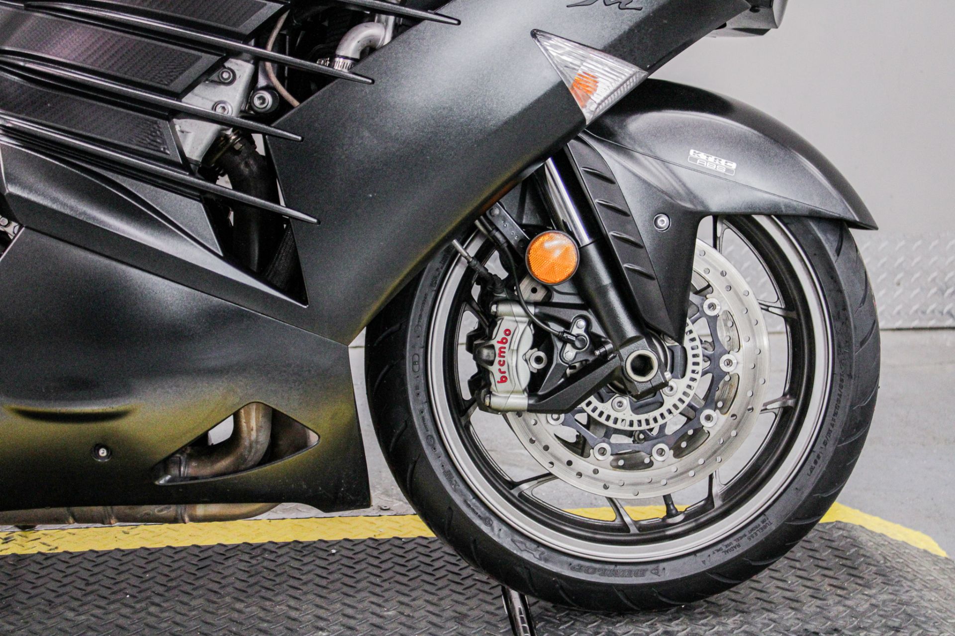 Front Tire - Photo 3