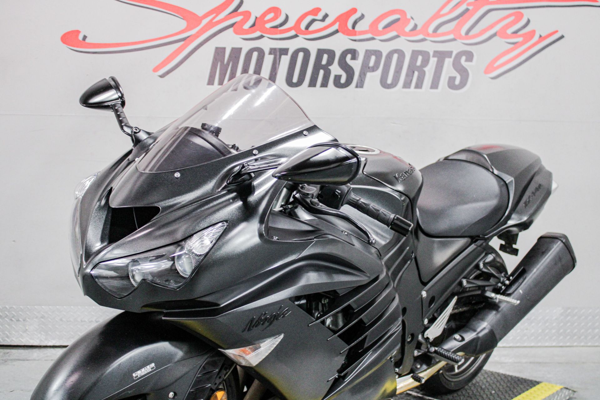 Front Left Zoomed In - Photo 11