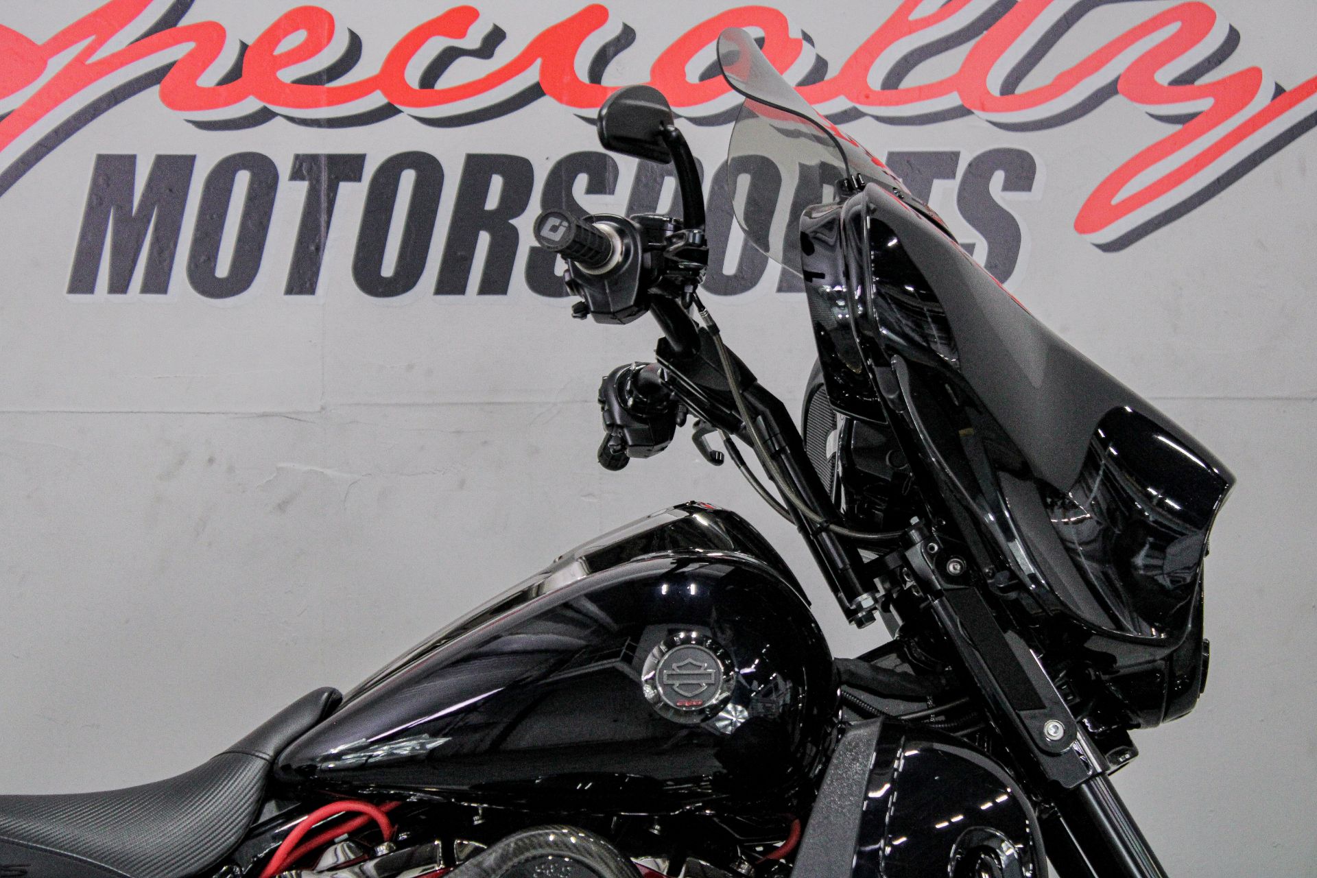 Harley-Davidson CVO Street Glide Image