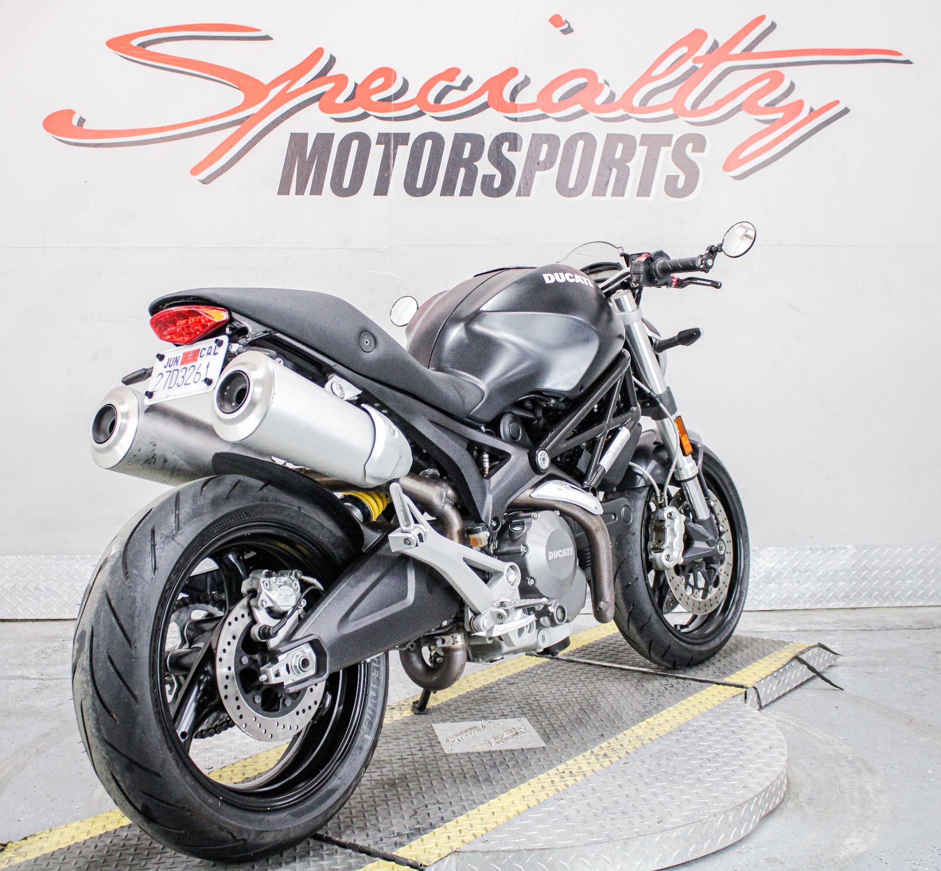 2009 Ducati Monster 696 in Sacramento, California - Photo 5