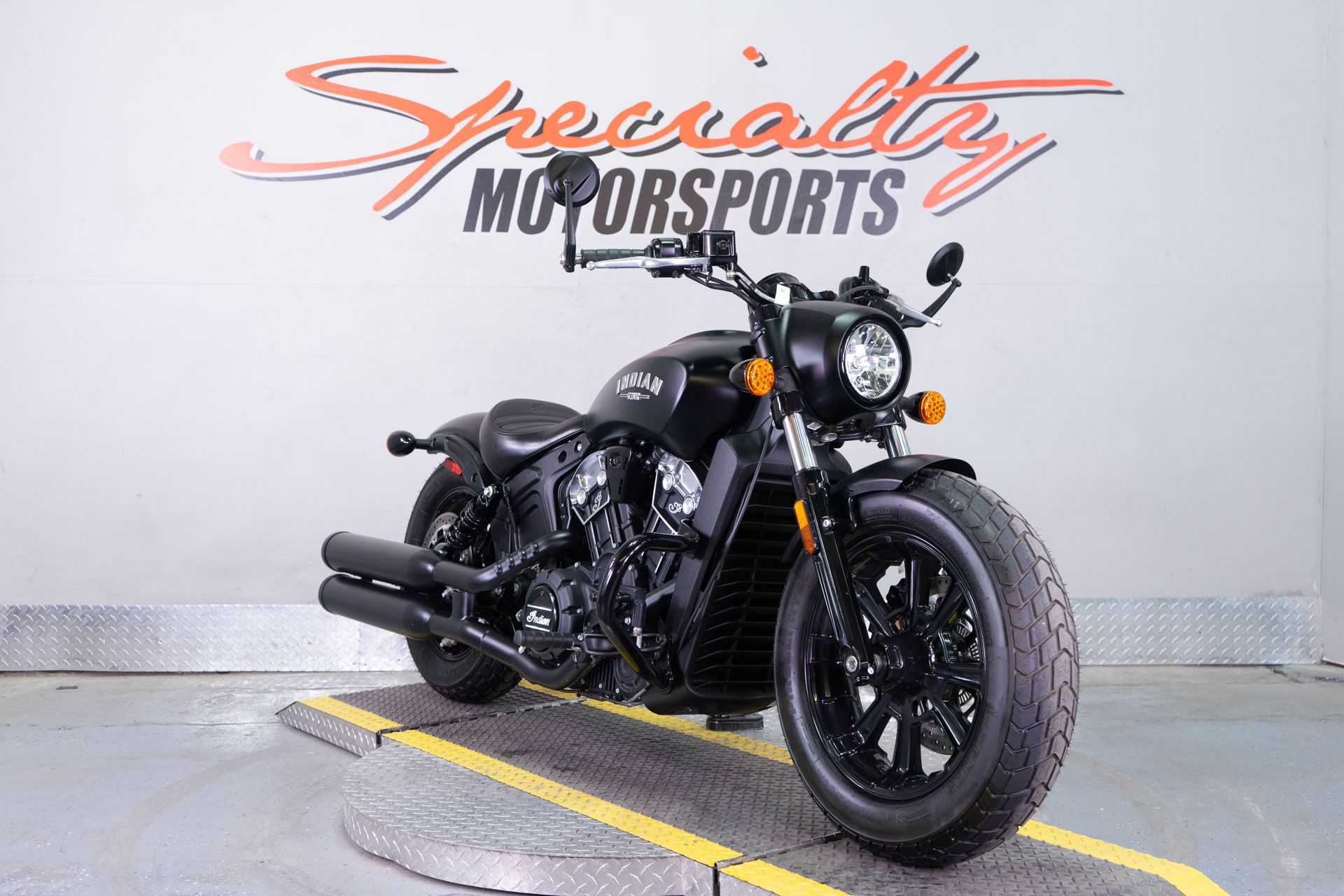 2020 Indian Motorcycle Scout® Bobber in Sacramento, California - Photo 2