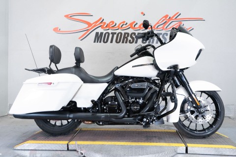 ロードショー⑤ Used Motorcycle Shop | Specialty Motorsports