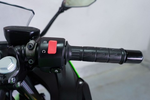 2023 Kawasaki Ninja 400 ABS KRT Edition in Sacramento, California - Photo 14